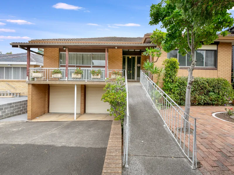 TO INSPECT THIS PROPERTY YOU MUST REGISTER PRIOR TO THE OPEN HOME