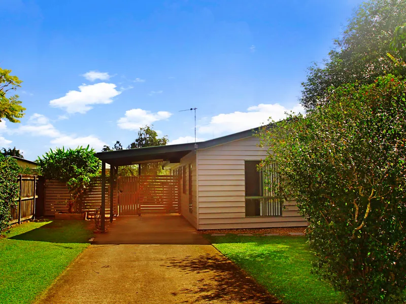 Convenient Location - Noosa Outlook