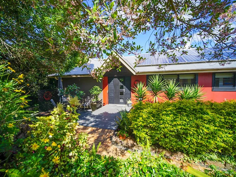 Dual living in MALENY...