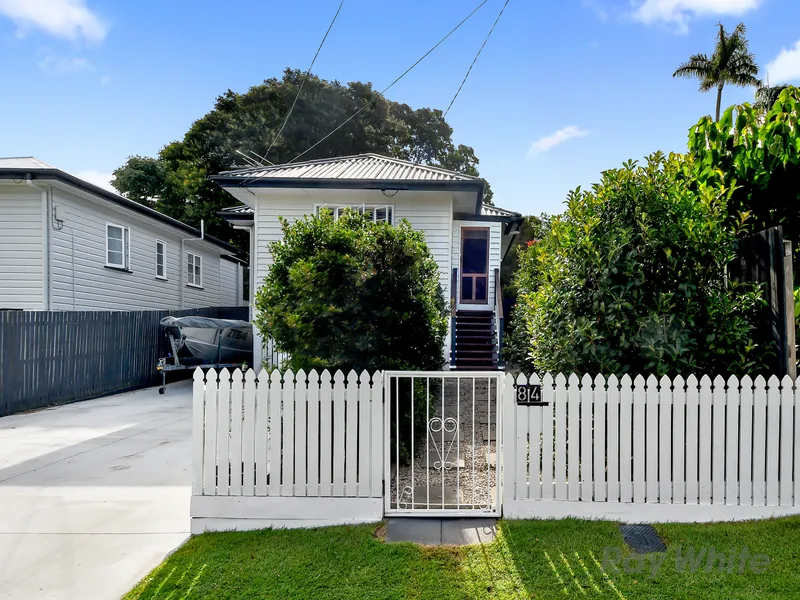 White Picket Perfection!