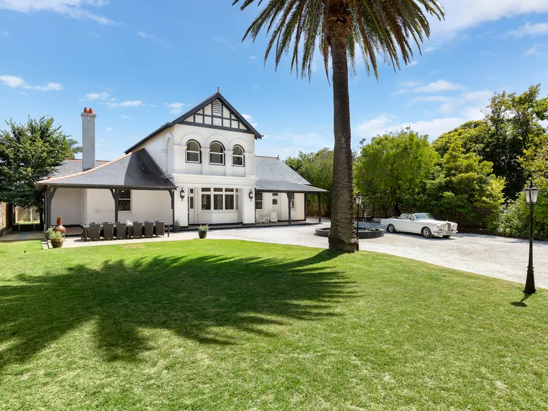 ‘Sorrento House’ – a local historical landmark