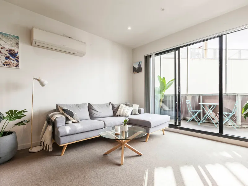 Light Filled One Bedder - 56 sqm (Approx)