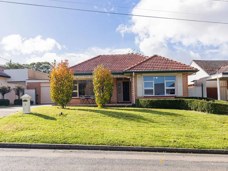 Spacious Residence with Linear Park at the end of the street!