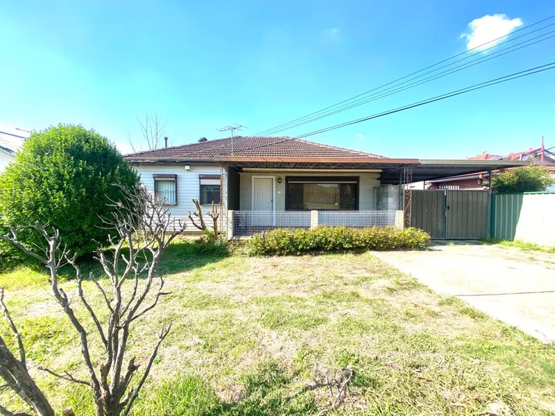 Ideally Located, Spacious Family Home