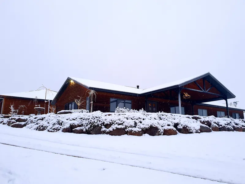 THIS EXCULSIVE WINTER SEASON HOME IS AWAITING YOUR ARRIVAL