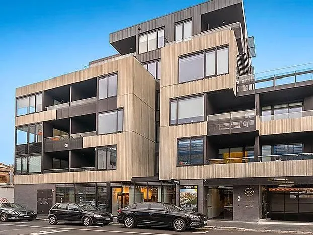 EDINBURGH VILLAGE DESIGNER APARTMENT