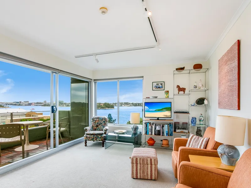 Short Term Furnished Two Bedroom Apartment