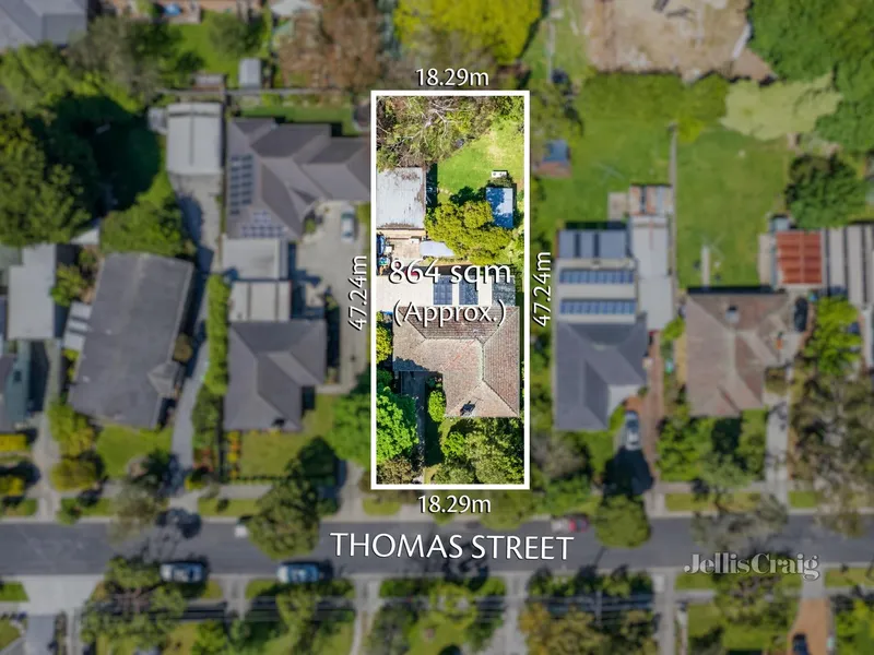 Immense 864sqm block in an enviable family location