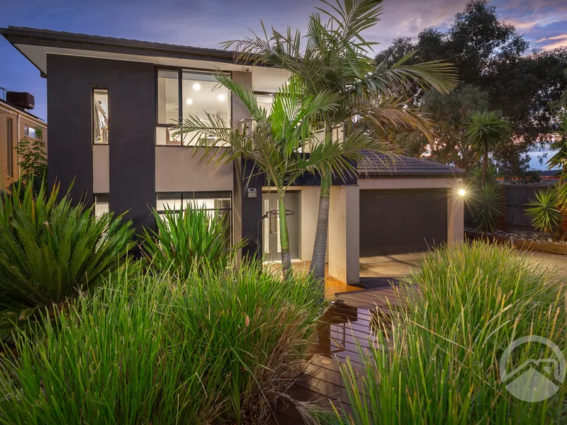 Join the Cul de sac that is Caribbean Pine Court!  