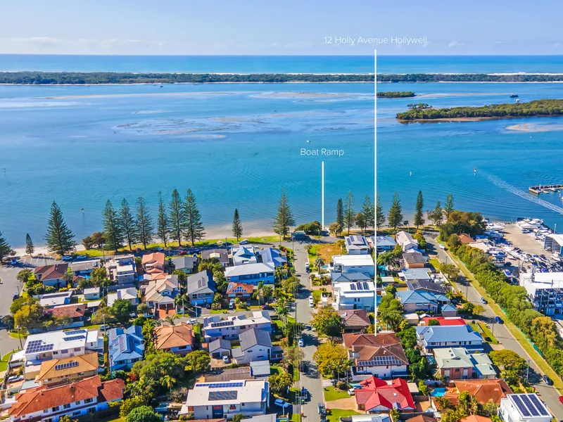 Duplex Pair only metres from the Broadwater