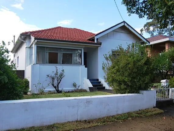 3 bedroom Brick Family Home