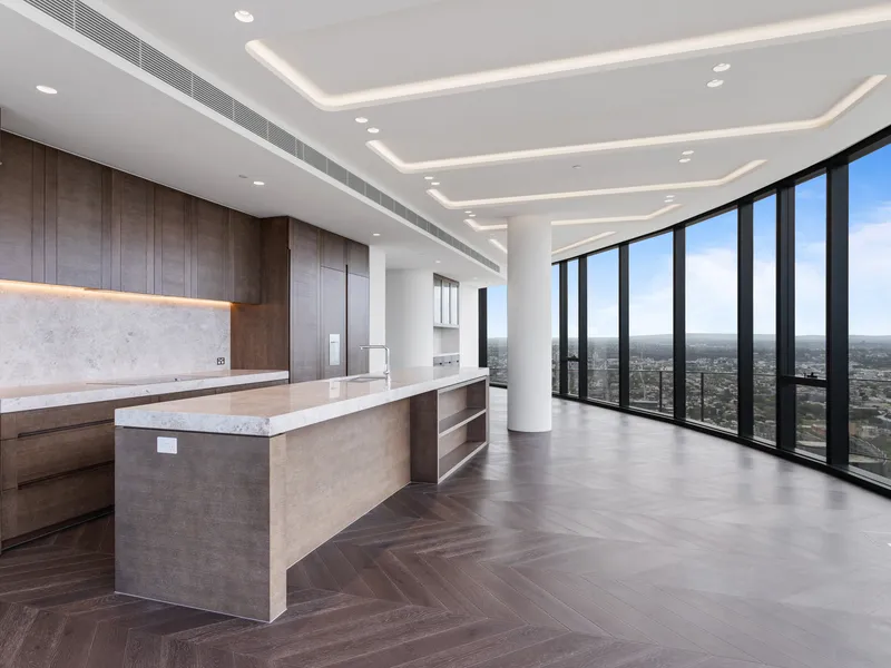 46th Floor Luxury Three Bedroom Residence