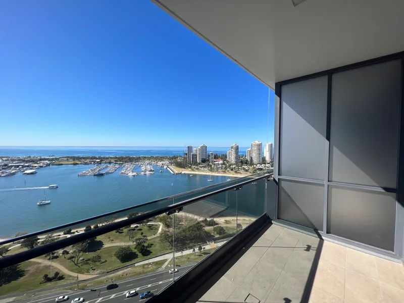 LUXURY FURNISHED MERITON APARTMENTS WITH AMAZING OCEAN VIEWS CLOSE TO EVERYTHING