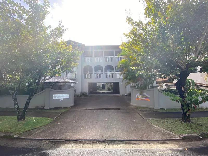 GREAT LOCATION - GATED COMPLEX