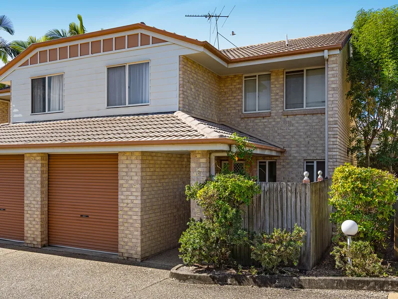 Unrivalled Townhouse Living!