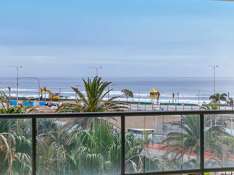 2 BEDROOM APARTMENT IN 'MANTRA SUN CITY' SURFERS PARADISE