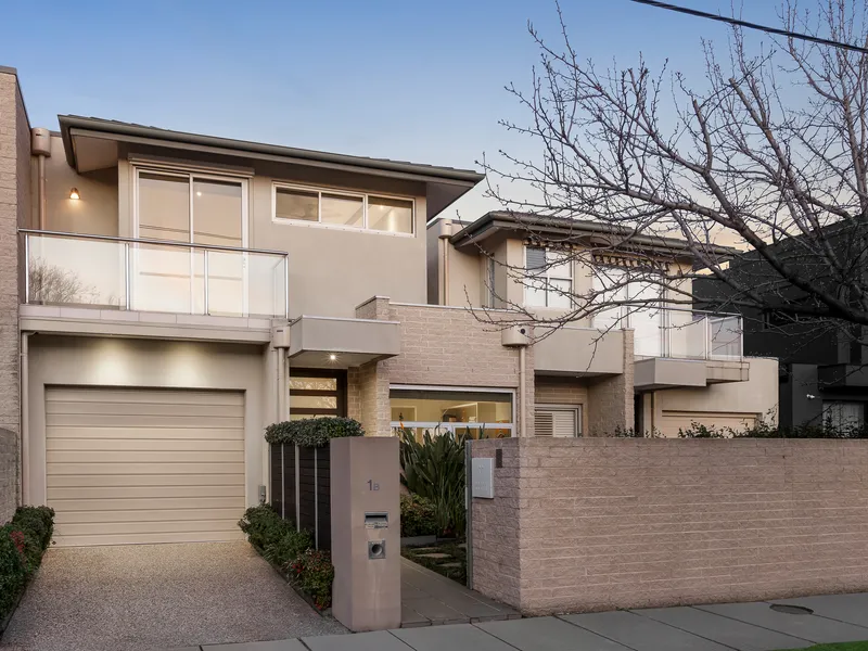 Impressively Proportioned, Open Plan Living in a Tranquil Location