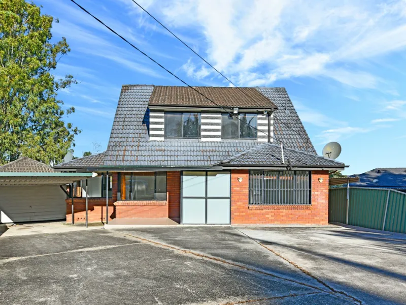 Prime Location | Cul-De-Sac | Potential