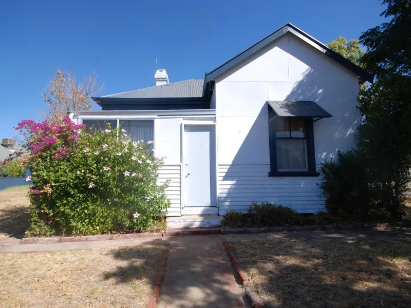 GREAT HOME AT THIS PRICE!!!