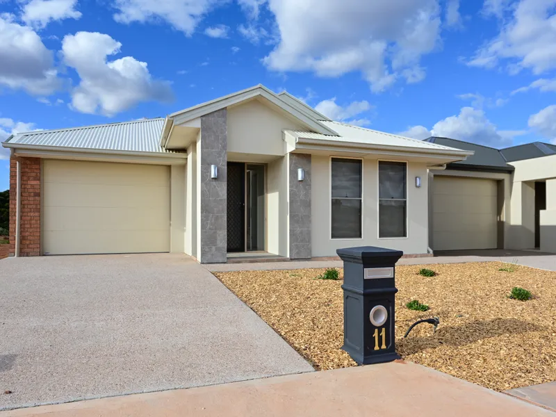 Modern, easy care living!