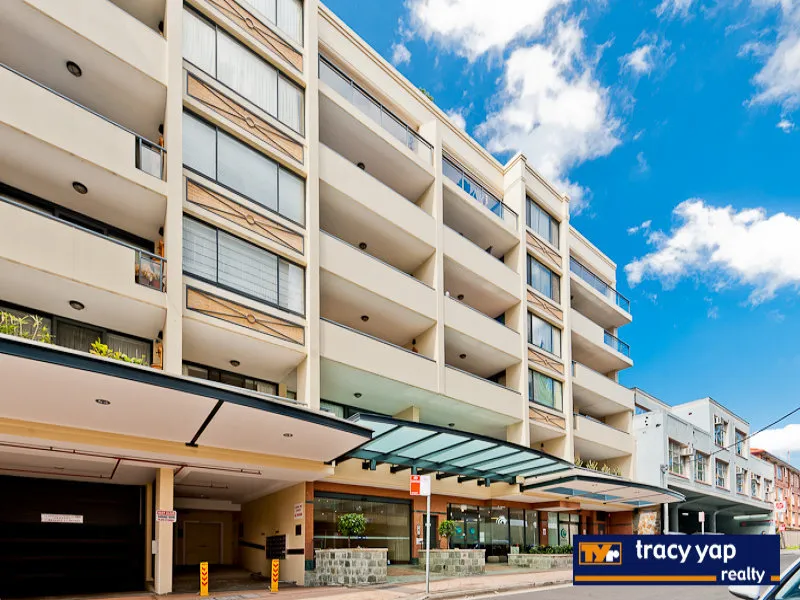 2 Bedroom + Study at Opposite of Chatswood Chase, at back of HSBC