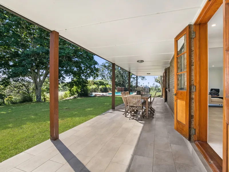 RURAL RETREAT WITH IT ALL