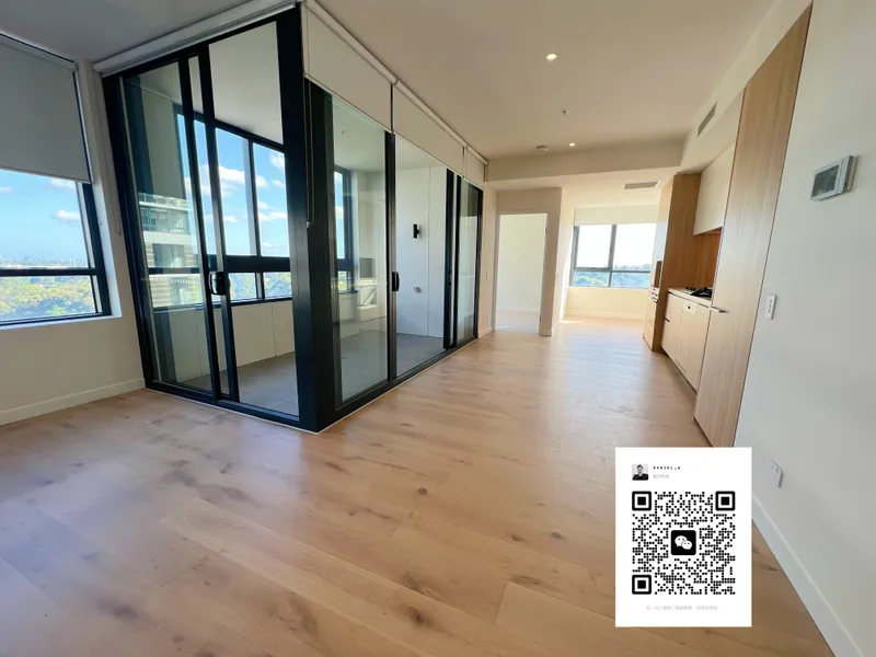 Wonderful One Bedroom Apartment with Parking!!!