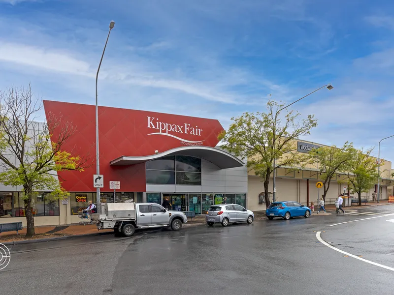 Well-located, 3-bedroom apartment