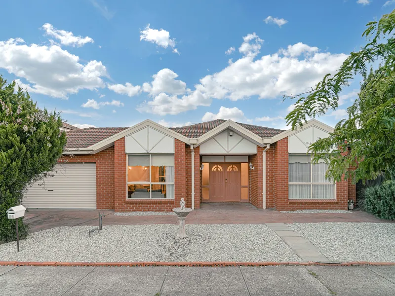 Great Family Home in a Prime Location!