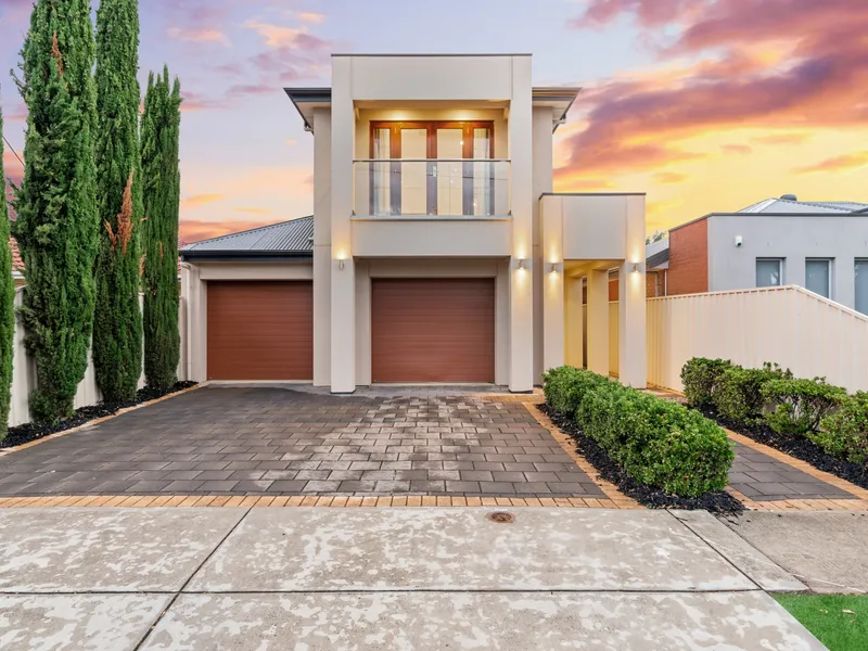Low Maintenance Large Modern Family Home!