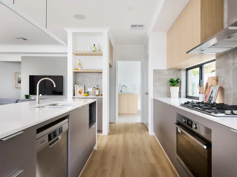 **Amazing Family Home and Land package in a 5 Star Green Star Certified Estate** TITLES APRIL