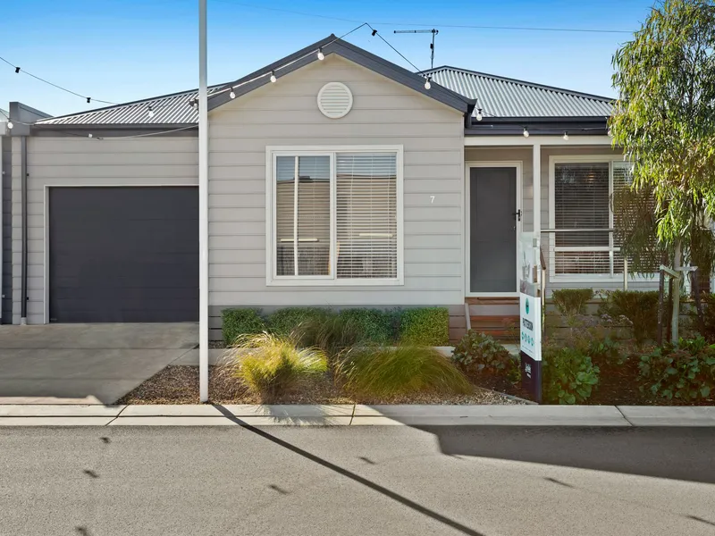 Beautiful home with luxury appointments