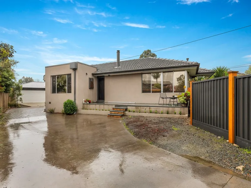 Renovated Entertainer!