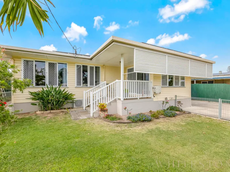 BEAUTIFUL HOME WITH HEAPS OF SHED SPACE