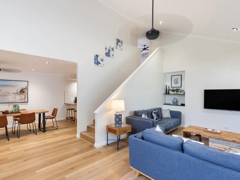 FIRST CLASS FRONDS VILLA