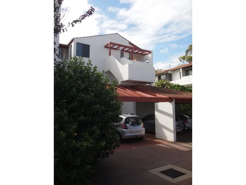 BEST OF THE BEST FULLY FURNISHED 1 BEDROOM APARTMENT !