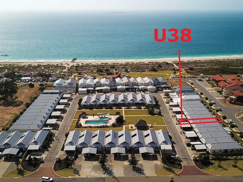 POPULAR SEAFRONT ESTATE UNIT