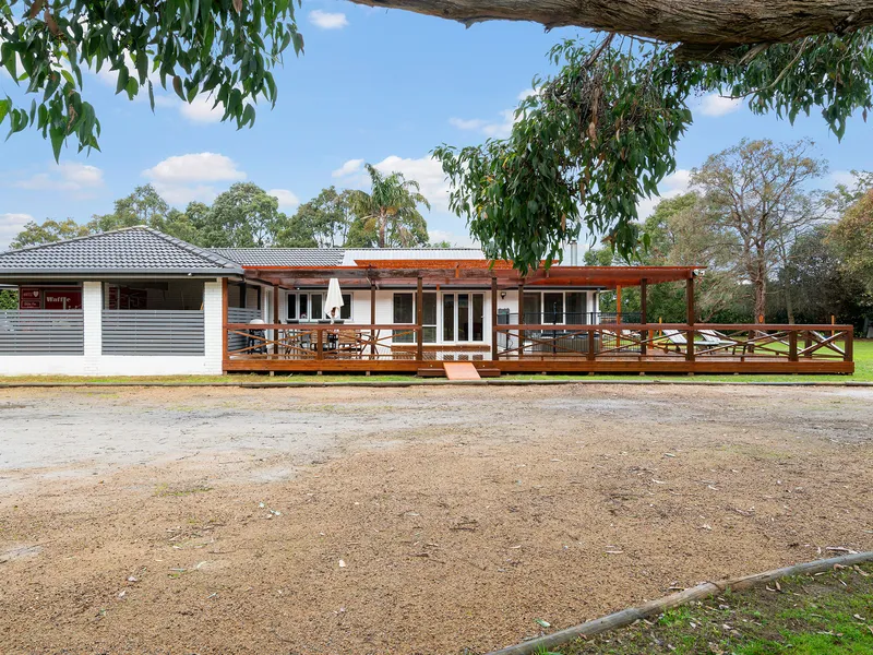 A Rural / Suburban Retreat - Choices Choices Choices