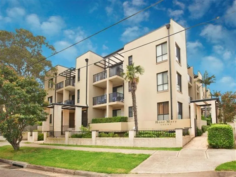 RARE 4 BEDROOM UNIT