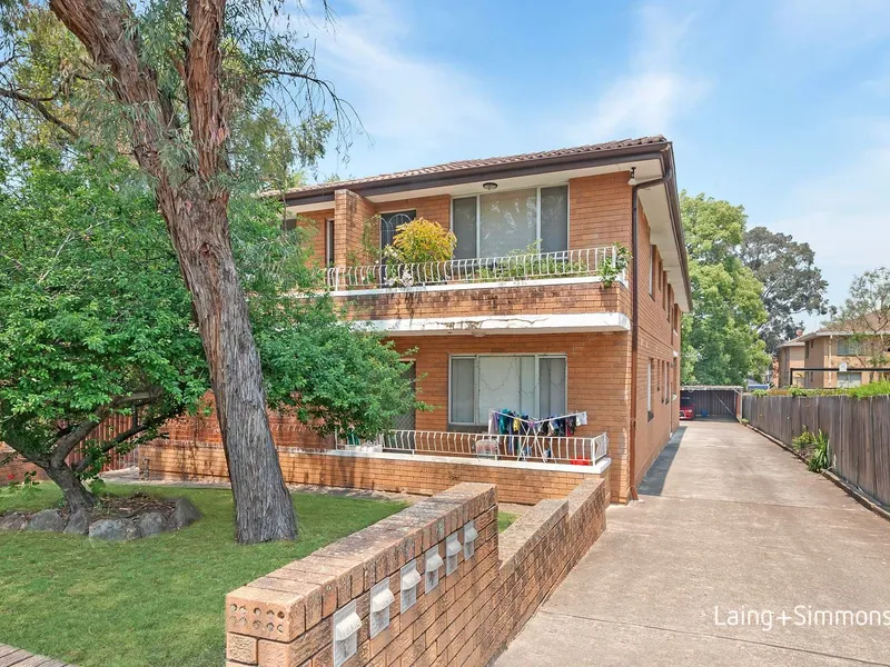 Two Bedroom Unit In Central Merrylands **DEPOSIT TAKEN**