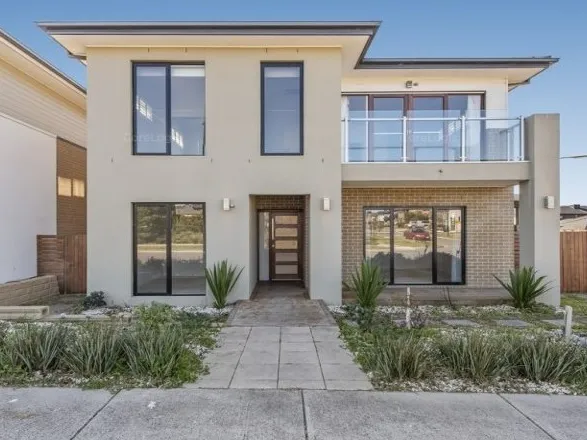 A Boutique House Facing A Park