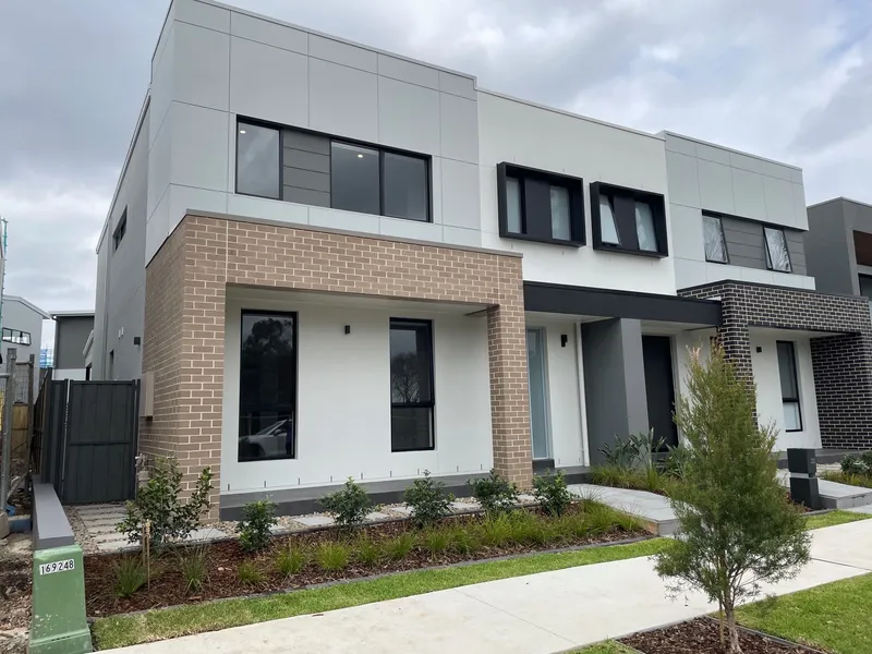 Brand New 4 Bedroom Home In Fairwater