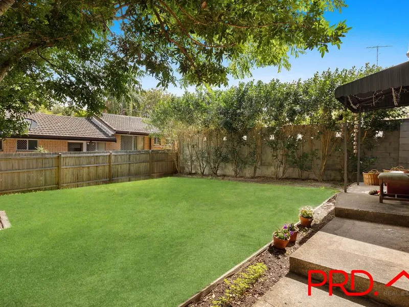 Under Contract by Gerald Adam 0408 157 257