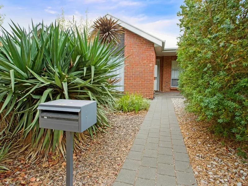 Well Presented Low Maintenance Courtyard Home