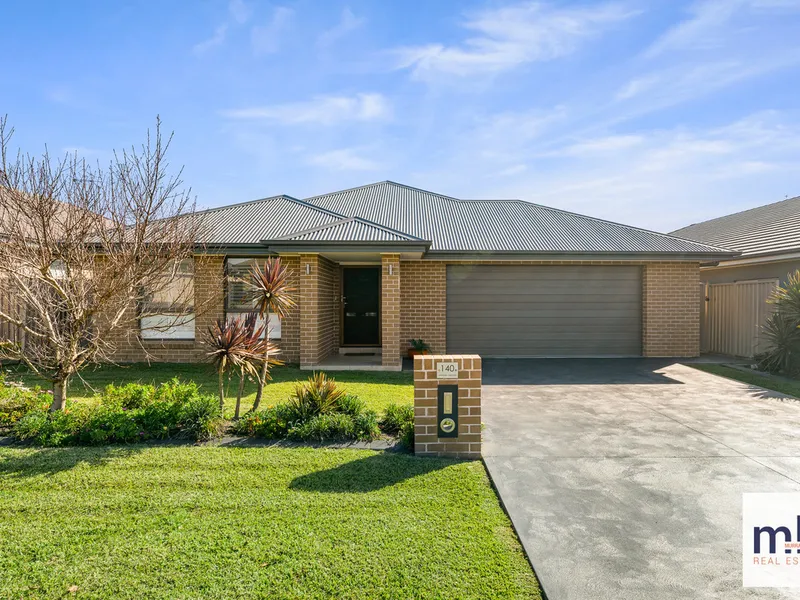 Large Family Home in a Great Location!