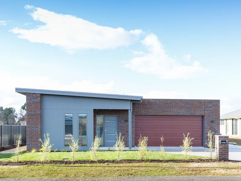 A superb and versatile new home