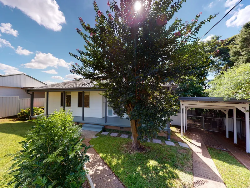 Renovated Three Bedroom House, Rutherford Location