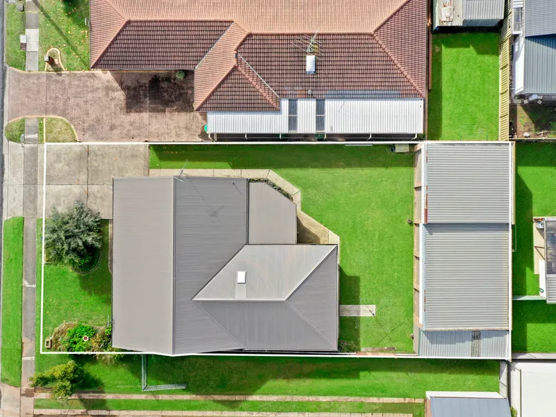 GOING GOING GONEEE! - AUCTION 10th July 11:00AM