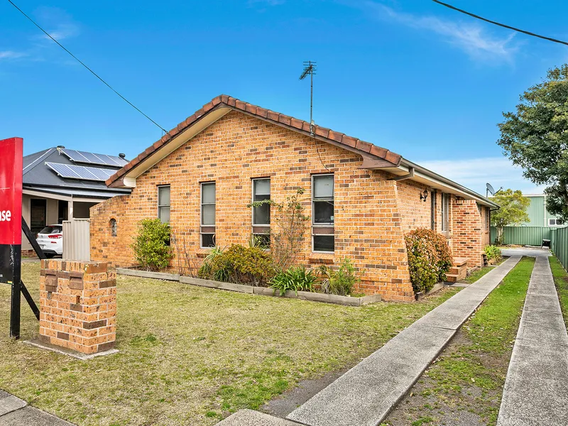 1/7 CENTRAL AVENUE, OAK FLATS