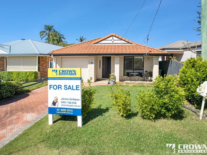 HOME SWEET HOME- CENTRAL KIPPA-RING - STROLL TO SHOPS!!!